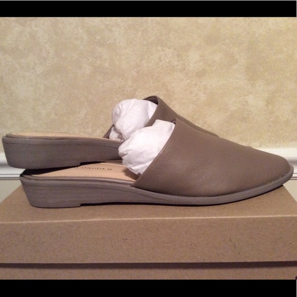 Kelsi Dagger Brooklyn pointed wedge slides - Picture 2 of 2